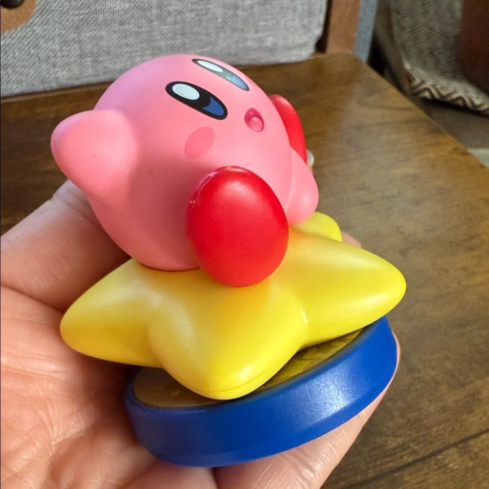 Nintendo Amiibo Kirby Figure - Picture 2 of 7